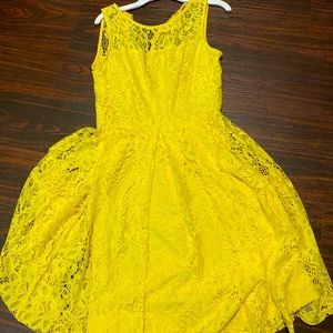 Roz & Ali Yellow lace floral dress size 2